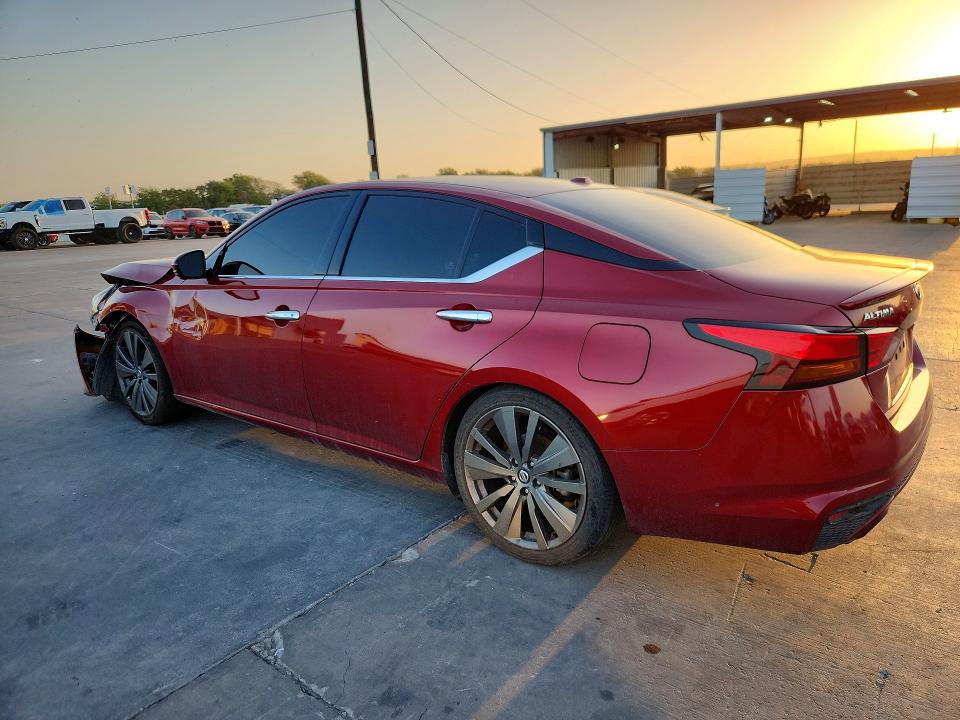 68890446 :رقم المزاد ، 1N4BL4DV4KN309771 vin ، 2019 Nissan Altima مزاد بيع