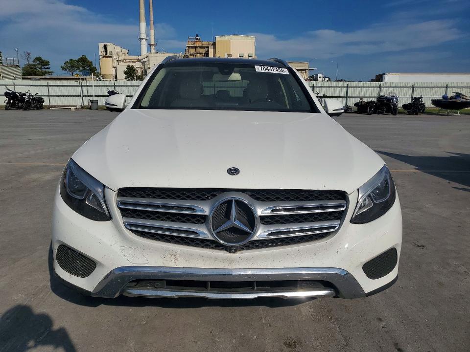 70442456 :رقم المزاد ، WDC0G4KB8JV107216 vin ، 2018 Mercedes-benz Glc مزاد بيع