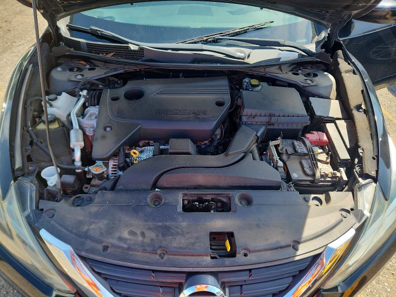 2017 Nissan Altima მანქანა იყიდება აუქციონზე, vin: 1N4AL3AP6HC493417, აუქციონის ნომერი: 67425776