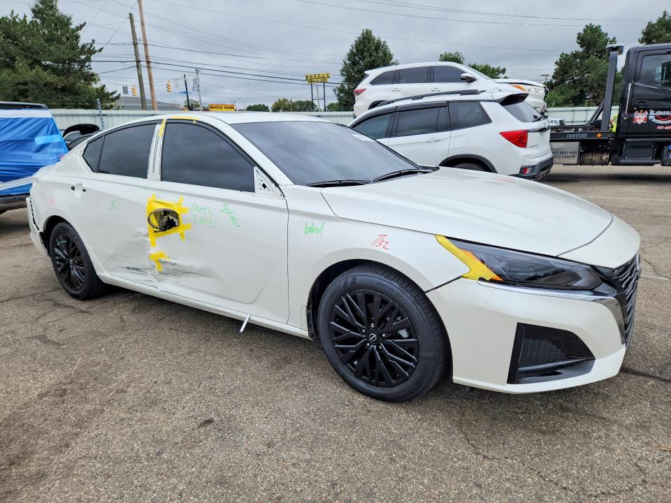 Продаж на аукціоні авто 2025 Nissan Altima, vin: 1N4BL4DV1SN410993, номер лоту: 69781536