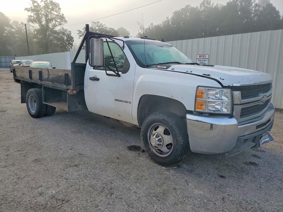 66123796 :رقم المزاد ، 1GBJC34K78E126237 vin ، 2008 Chevrolet Silverado مزاد بيع
