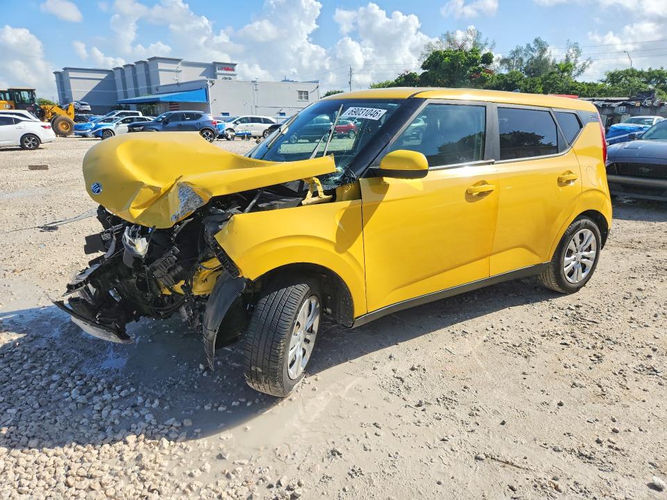 2020 Kia Soul მანქანა იყიდება აუქციონზე, vin: KNDJ23AU0L7090327, აუქციონის ნომერი: 69031046