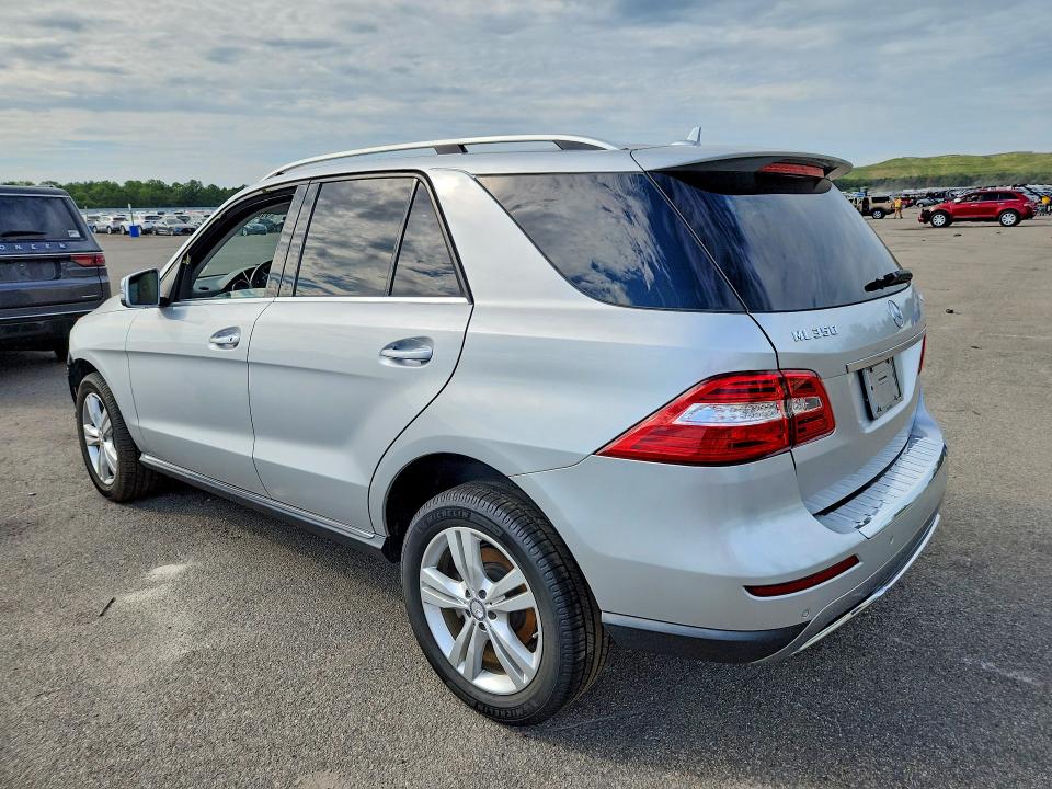 69283696 :رقم المزاد ، 4JGDA5HBXFA520576 vin ، 2015 Mercedes-benz Ml مزاد بيع