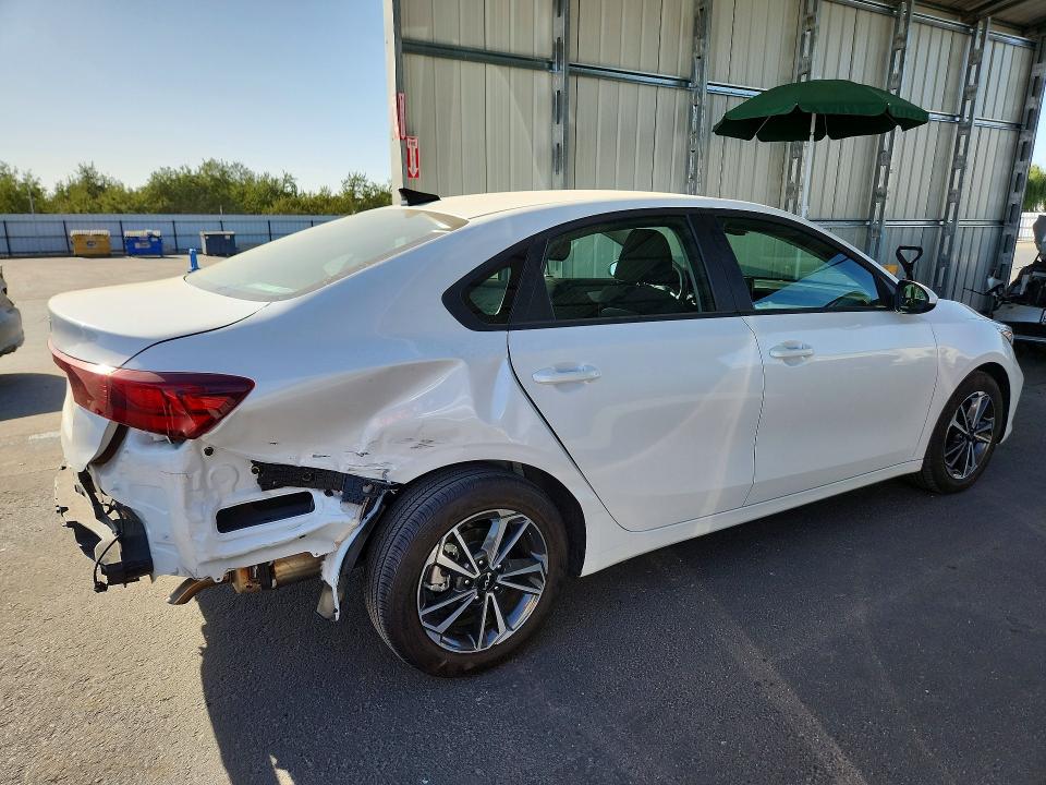 68839566 :رقم المزاد ، 3KPF24AD7PE605194 vin ، 2023 Kia Forte مزاد بيع