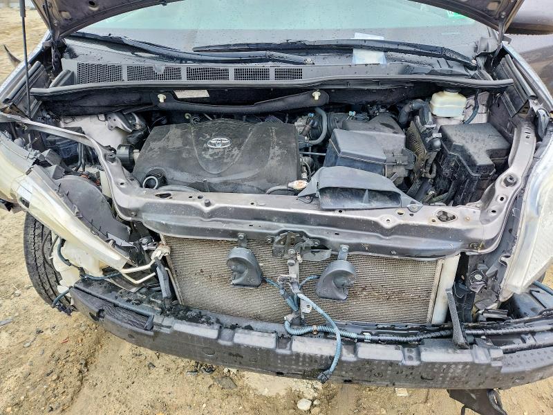 Продаж на аукціоні авто 2019 Toyota Sienna, vin: 5TDKZ3DC1KS015756, номер лоту: 68398556
