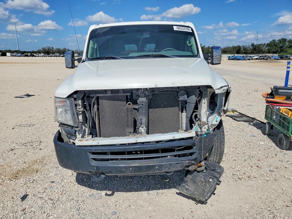 68552206 :رقم المزاد ، 1N6AF0KY1KN807992 vin ، 2019 Nissan Nv مزاد بيع