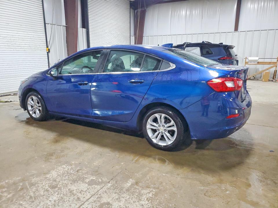 2019 Chevrolet Cruze მანქანა იყიდება აუქციონზე, vin: 1G1BE5SM8K7111888, აუქციონის ნომერი: 69561536
