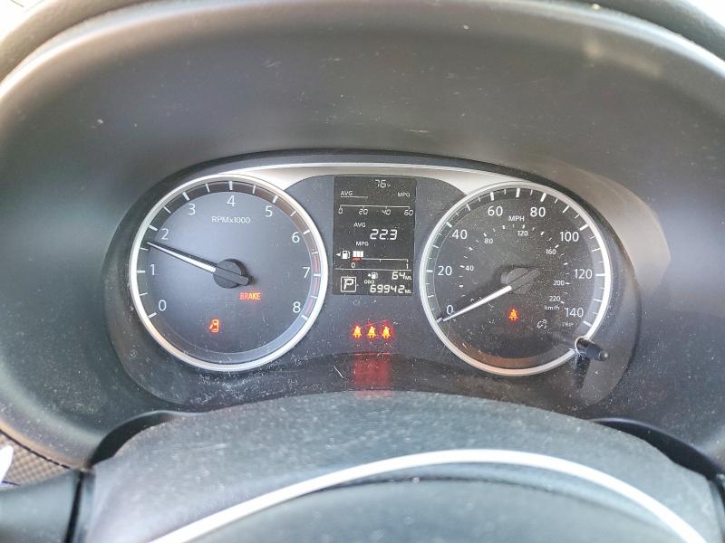 68256726 :رقم المزاد ، 3N1CP5BV2ML479760 vin ، 2021 Nissan Kicks مزاد بيع
