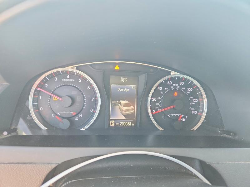 69531066 :رقم المزاد ، 4T1BF1FKXHU734540 vin ، 2017 Toyota Camry مزاد بيع