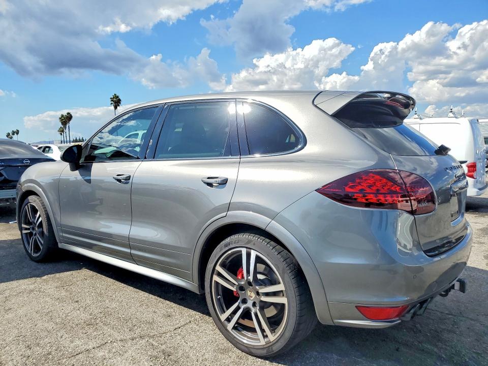 Продаж на аукціоні авто 2013 Porsche Cayenne, vin: WP1AD2A28DLA79926, номер лоту: 70288596