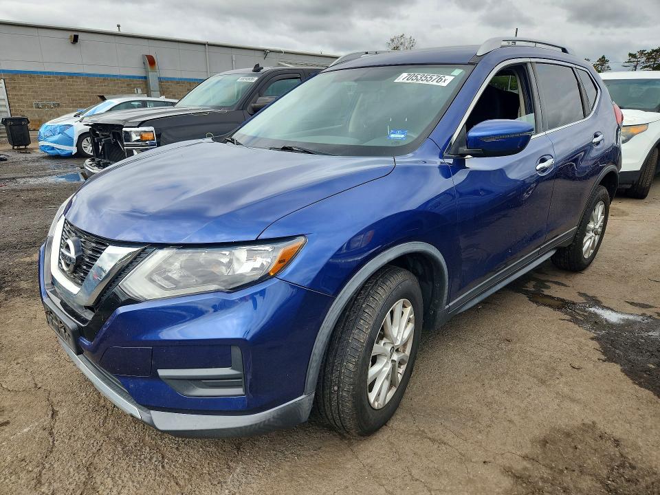 Продаж на аукціоні авто 2017 Nissan Rogue, vin: KNMAT2MV2HP502489, номер лоту: 70535576