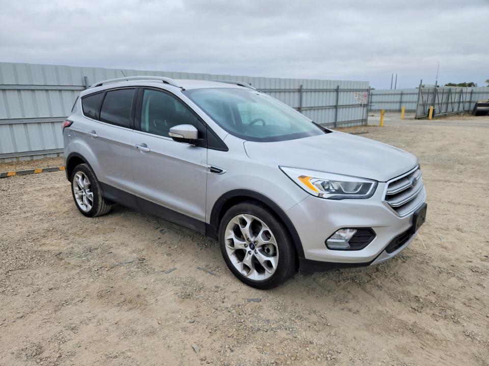 Продаж на аукціоні авто 2017 Ford Escape, vin: 1FMCU0J97HUF08822, номер лоту: 67137336