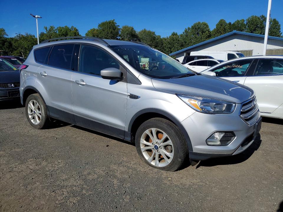 Auction sale of the 2018 Ford Escape, vin: 1FMCU0GD0JUB88907, lot number: 68618726