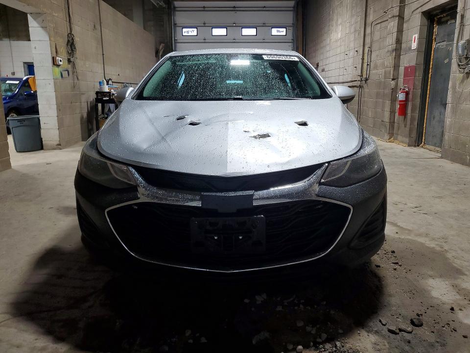 69690366 :رقم المزاد ، 1G1BE5SM2K7116309 vin ، 2019 Chevrolet Cruze مزاد بيع