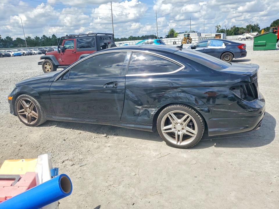 Продажа на аукционе авто 2013 Mercedes-benz C, vin: WDDGJ4HB3DF988408, номер лота: 70445176