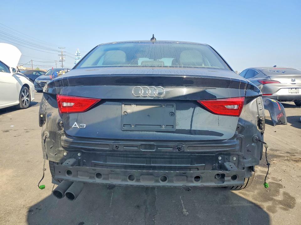 Продажа на аукционе авто 2015 Audi A3, vin: WAUACGFF2F1004695, номер лота: 70330786