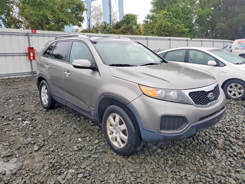 Продажа на аукционе авто 2012 Kia Sorento, vin: 5XYKTDA24CG269995, номер лота: 70518096