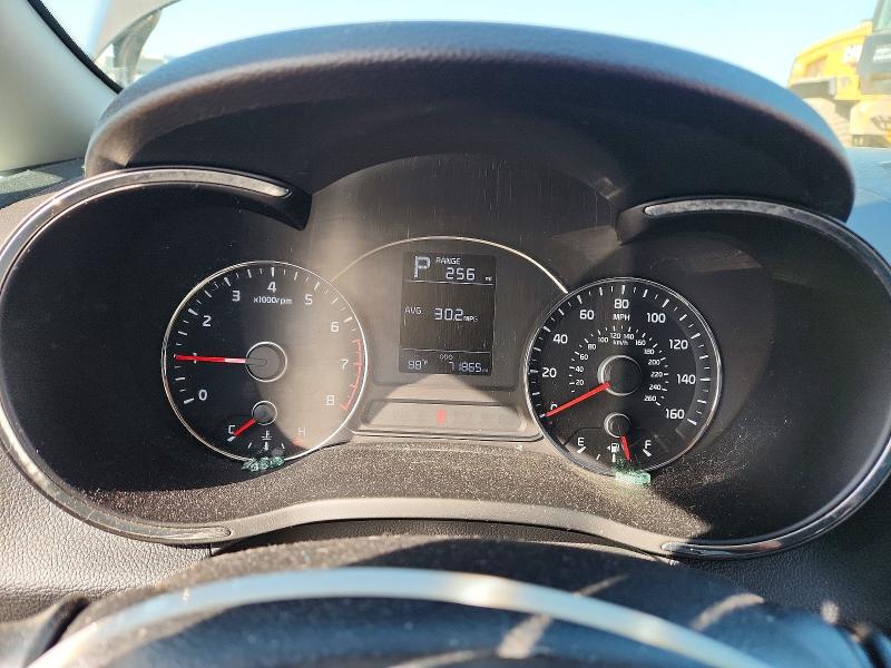 2017 Kia Forte მანქანა იყიდება აუქციონზე, vin: 3KPFK4A77HE046645, აუქციონის ნომერი: 68867936