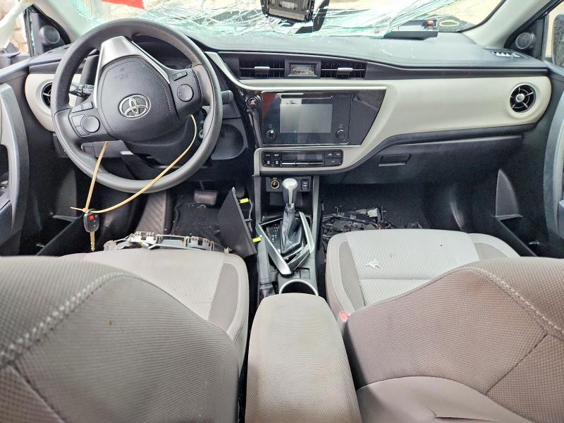 Продажа на аукционе авто 2018 Toyota Corolla, vin: 5YFBURHE8JP832579, номер лота: 68938246