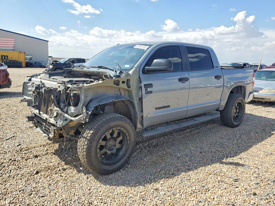 Продажа на аукционе авто 2018 Toyota Tundra, vin: 5TFEY5F13JX236520, номер лота: 67861246