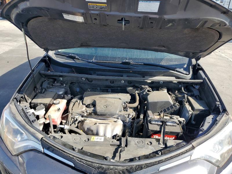 Продаж на аукціоні авто 2017 Toyota Rav4, vin: JTMZFREV1HJ100743, номер лоту: 67459096