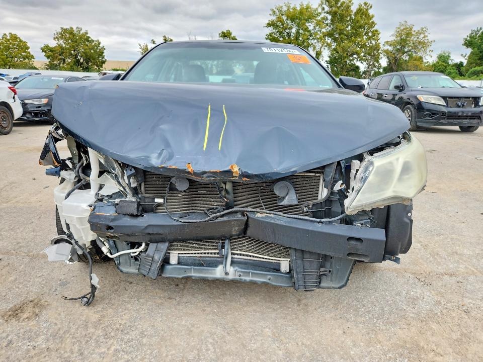 2013 Toyota Camry მანქანა იყიდება აუქციონზე, vin: 4T4BF1FK1DR278556, აუქციონის ნომერი: 70112136