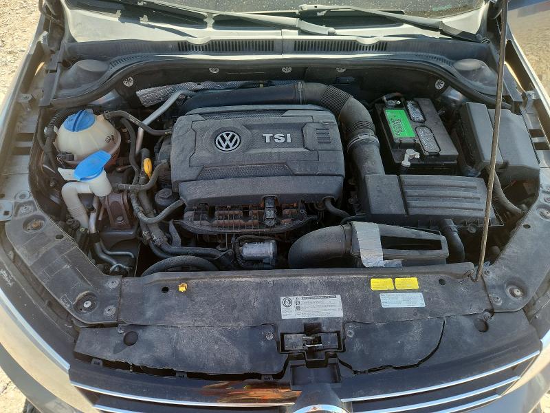 69081776 :رقم المزاد ، 3VWD17AJ5FM219313 vin ، 2015 Volkswagen Jetta مزاد بيع
