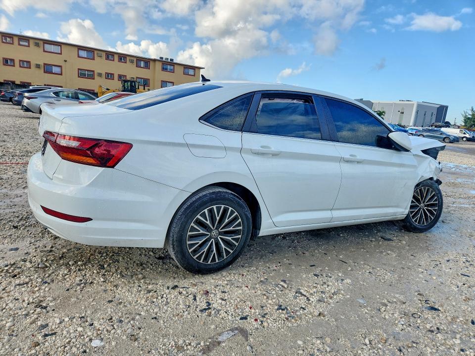 Продажа на аукционе авто 2019 Volkswagen Jetta, vin: 3VWCB7BU8KM254617, номер лота: 68870056