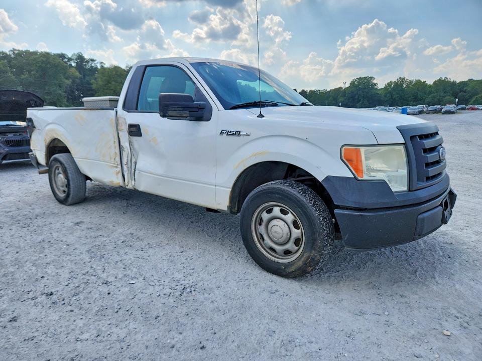 67289906 :رقم المزاد ، 1FTMF1CWXAKC36571 vin ، 2010 Ford F150 مزاد بيع