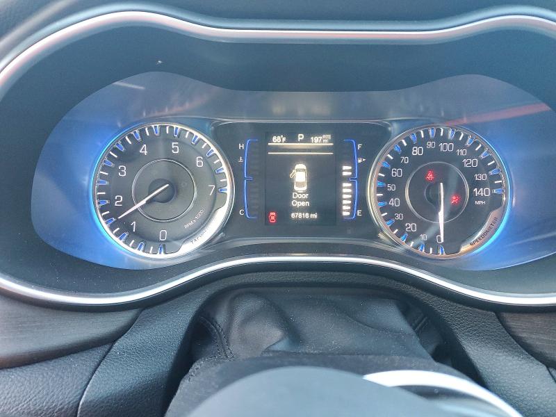 2016 Chrysler 200 მანქანა იყიდება აუქციონზე, vin: 1C3CCCABXGN101750, აუქციონის ნომერი: 69612576