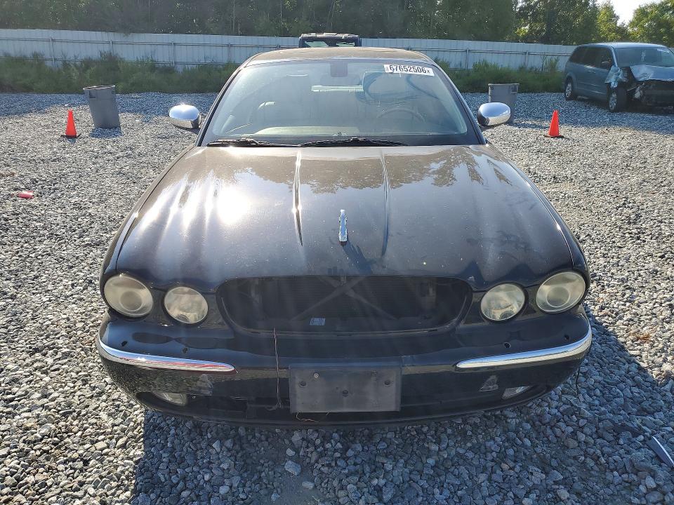 2006 Jaguar Vandenplas მანქანა იყიდება აუქციონზე, vin: SAJWA82B46SG50519, აუქციონის ნომერი: 67652506
