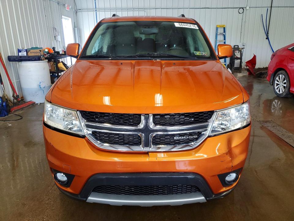 68445216 :رقم المزاد ، 3D4PH1FG2BT562301 vin ، 2011 Dodge Journey مزاد بيع