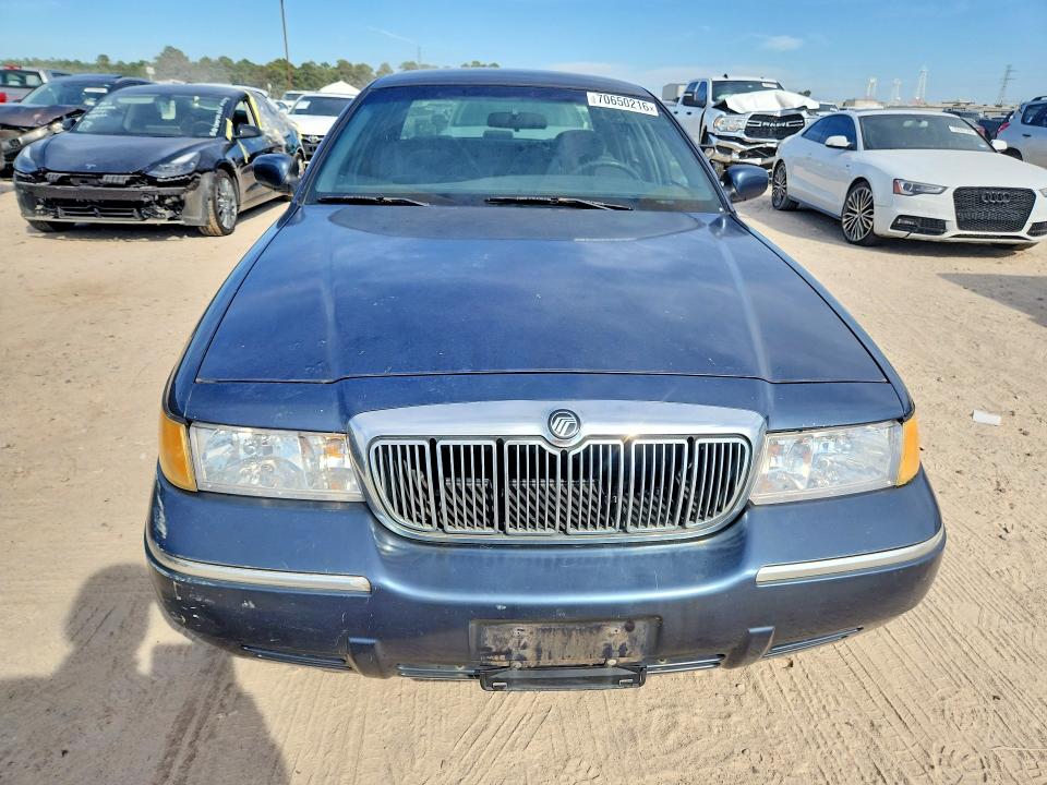 70650216 :رقم المزاد ، 2MEFM74V2WX616572 vin ، 1998 Mercury Grand Marquis مزاد بيع