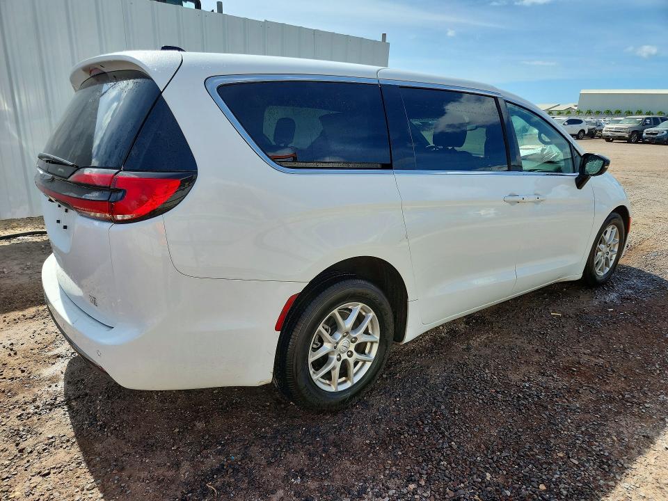 Продажа на аукционе авто 2026 Chrysler Pacifica, vin: 2C4RC1BG2TR182924, номер лота: 70002236