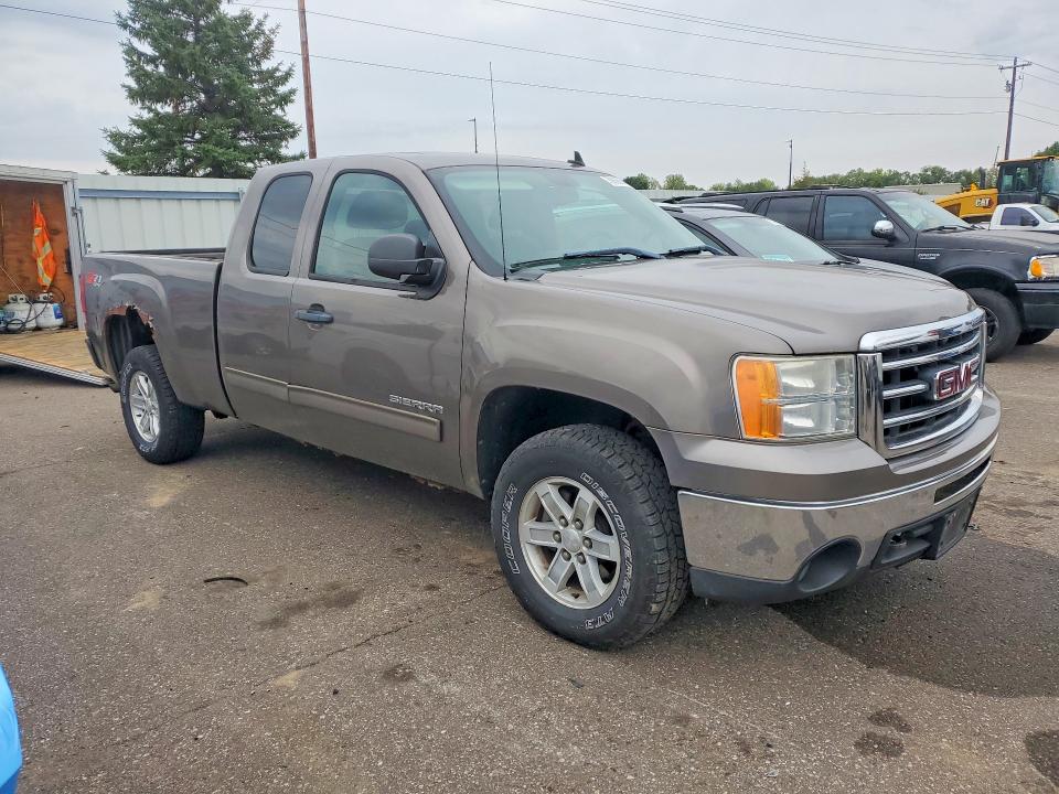 70638946 :رقم المزاد ، 1GTR2VE7XCZ250933 vin ، 2012 Gmc Sierra مزاد بيع