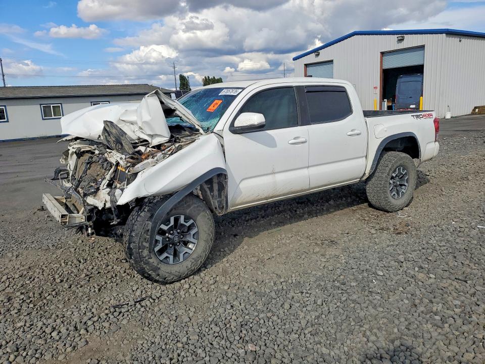 Продажа на аукционе авто 2019 Toyota Tacoma, vin: 3TMCZ5AN0KM197987, номер лота: 67857876