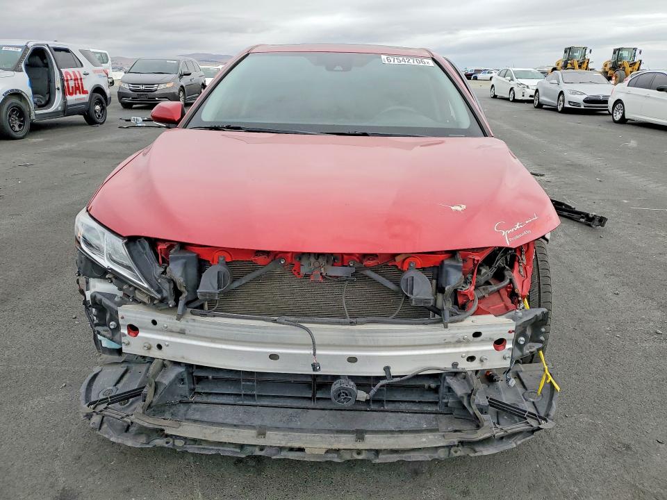 2020 Toyota Camry მანქანა იყიდება აუქციონზე, vin: 4T1J31AK1LU019358, აუქციონის ნომერი: 67542706