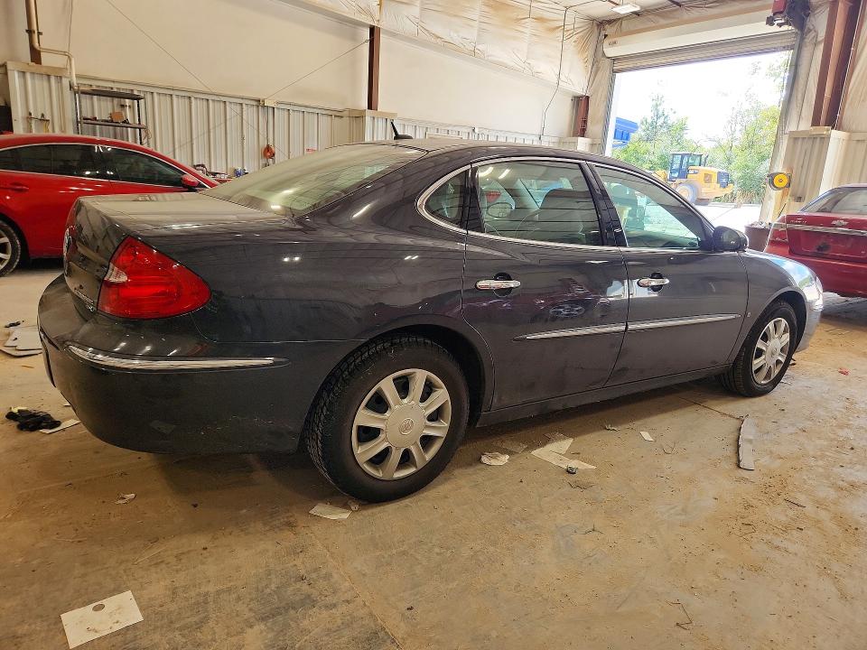 2008 Buick Lacrosse მანქანა იყიდება აუქციონზე, vin: 2G4WC582881170672, აუქციონის ნომერი: 68676146