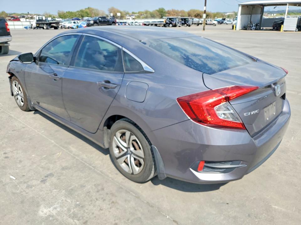 Продажа на аукционе авто 2018 Honda Civic, vin: 19XFC2F58JE020036, номер лота: 70855776