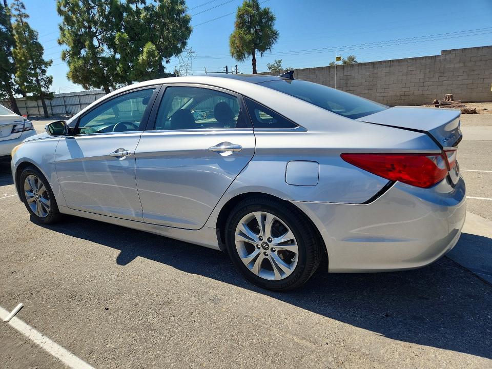 71155596 :رقم المزاد ، 5NPEC4AC4CH330714 vin ، 2012 Hyundai Sonata مزاد بيع