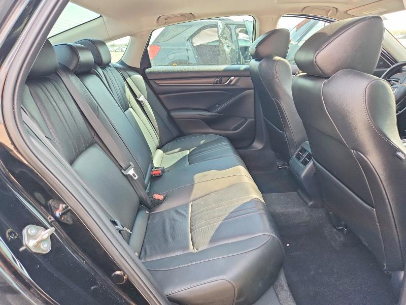 70285786 :رقم المزاد ، 1HGCV1F53LA056022 vin ، 2020 Honda Accord مزاد بيع