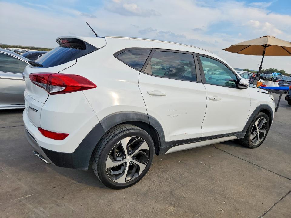 Продажа на аукционе авто 2017 Hyundai Tucson, vin: KM8J33A24HU449288, номер лота: 70420376