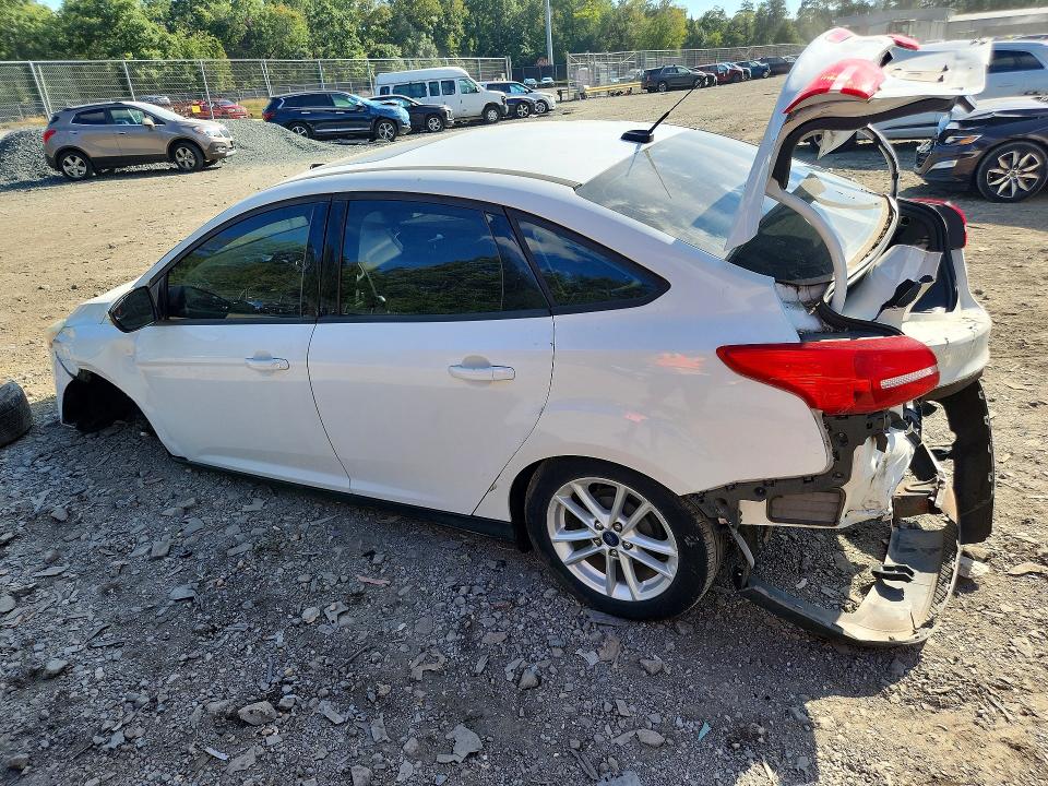 2015 Ford Focus მანქანა იყიდება აუქციონზე, vin: 1FADP3F24FL328901, აუქციონის ნომერი: 70968866