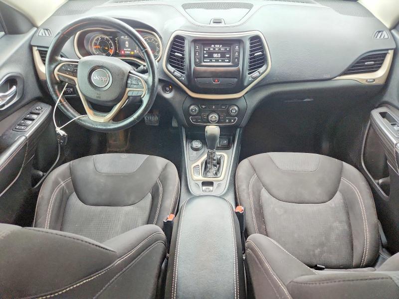 68417086 :رقم المزاد ، 1C4PJMCB7FW675379 vin ، 2015 Jeep Cherokee مزاد بيع