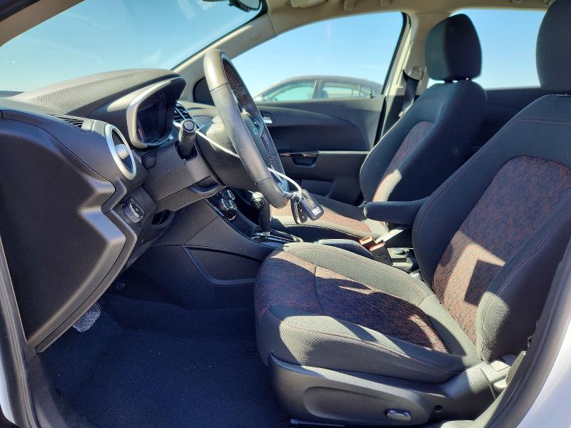 70647856 :رقم المزاد ، 1G1JD6SBXJ4129747 vin ، 2018 Chevrolet Sonic مزاد بيع