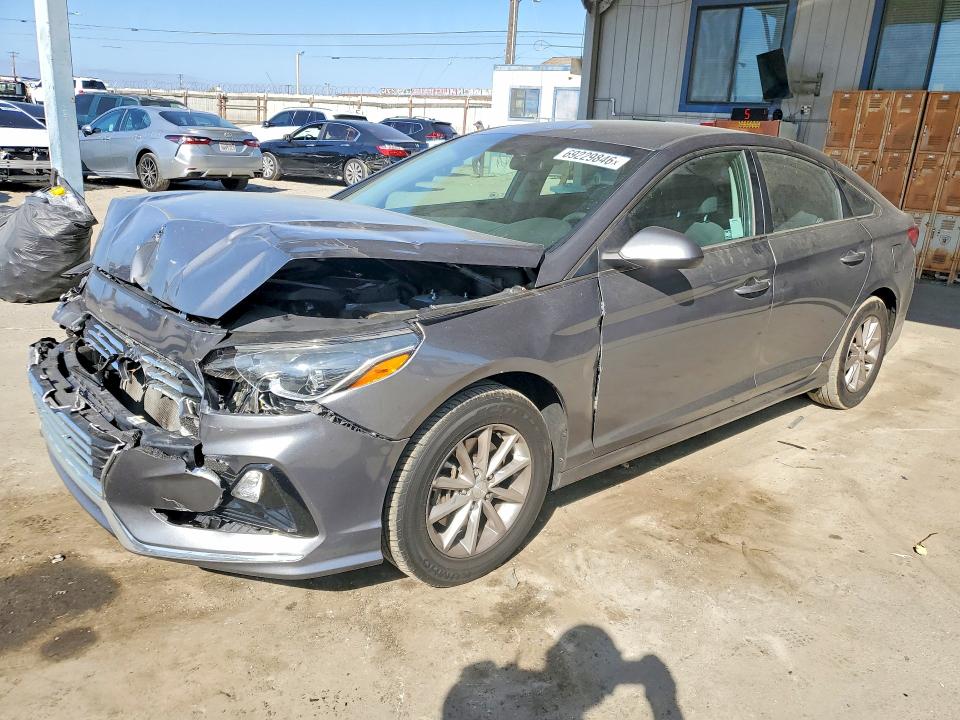 2019 Hyundai Sonata მანქანა იყიდება აუქციონზე, vin: 5NPE24AF1KH797584, აუქციონის ნომერი: 69229846