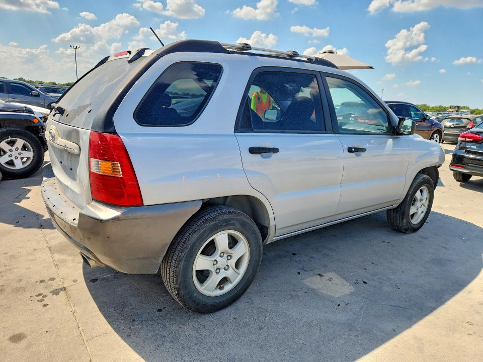 Продаж на аукціоні авто 2008 Kia Sportage, vin: KNDJF724587489543, номер лоту: 69824046