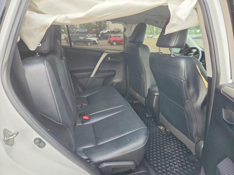 2015 Toyota Rav4 მანქანა იყიდება აუქციონზე, vin: 2T3DFREV1FW381032, აუქციონის ნომერი: 67667256