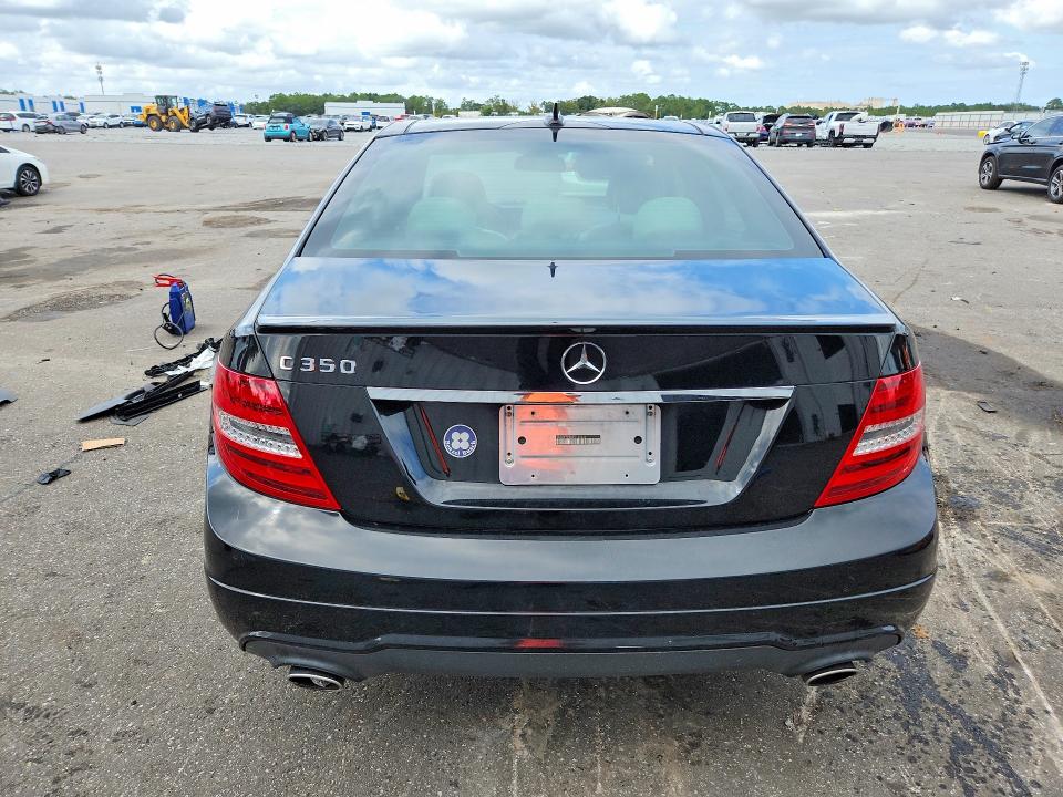 69383996 :رقم المزاد ، WDDGF5HB4EG162444 vin ، 2014 Mercedes-benz C مزاد بيع