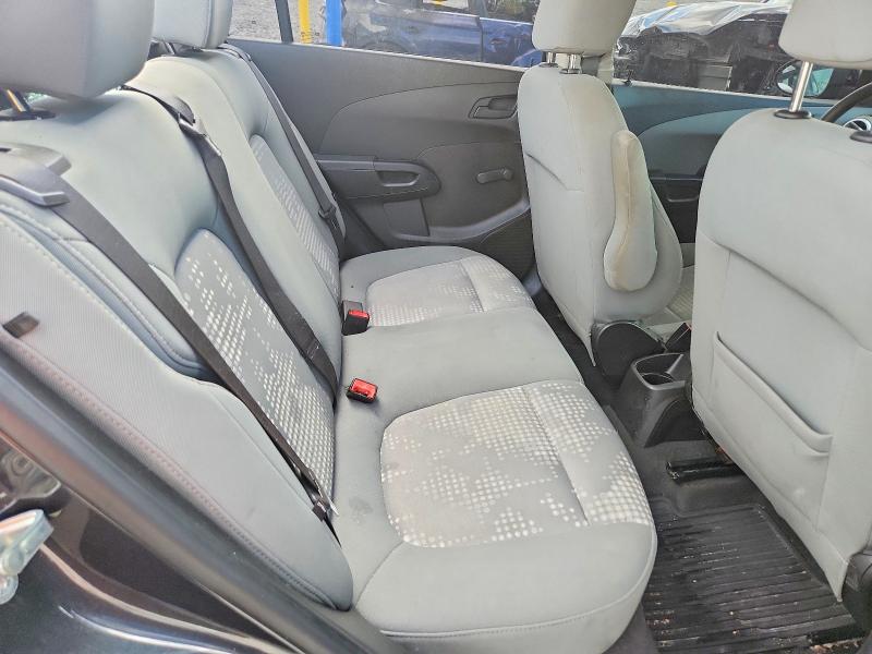 69397006 :رقم المزاد ، 1G1JB5SB5L4137368 vin ، 2020 Chevrolet Sonic مزاد بيع